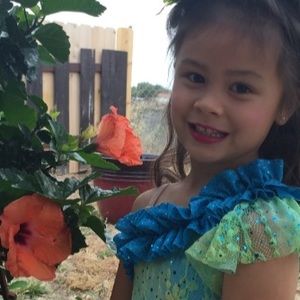 Meet your Posher, Chloe